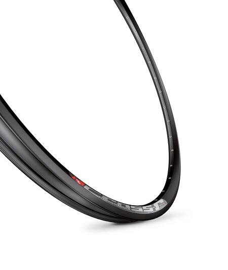 MACH1 Felni CROSS-R 23 27.5 32D fekete